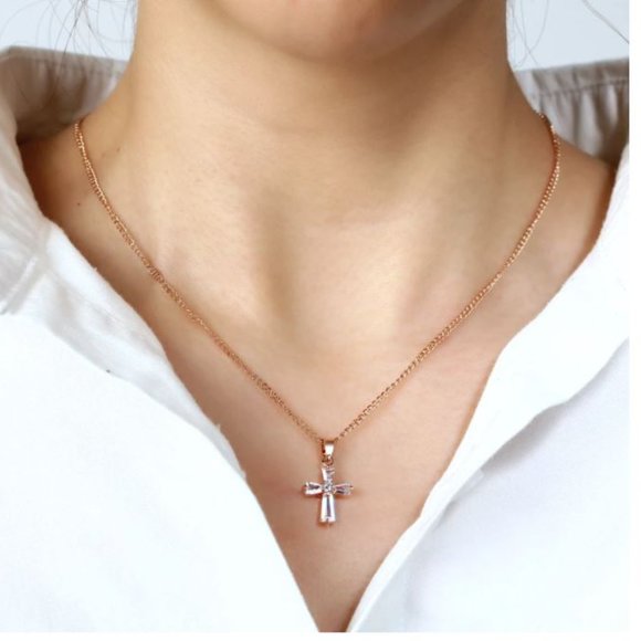 Beautiful Rose Gold Color Cross Pendant Necklace - Picture 5 of 6